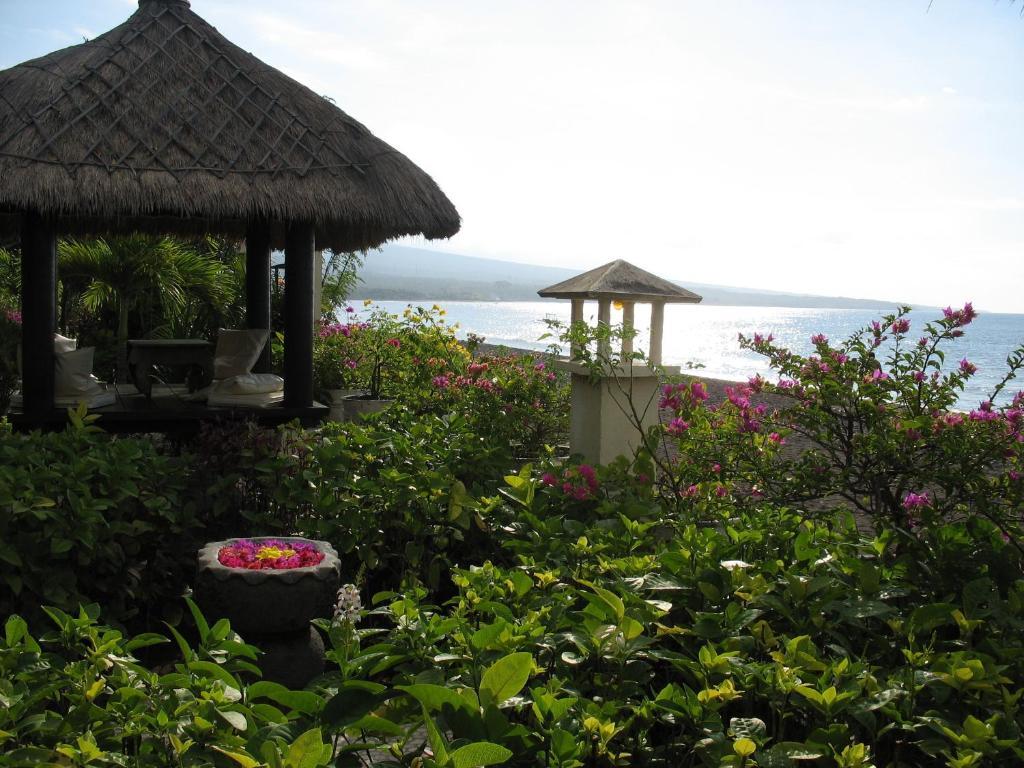 Kembali Beach Bungalows Amed Exterior foto