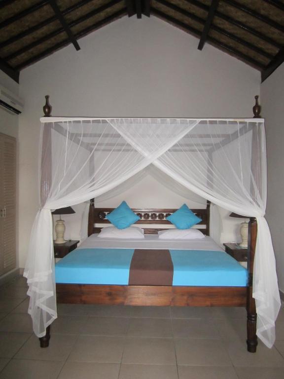 Kembali Beach Bungalows Amed Habitación foto